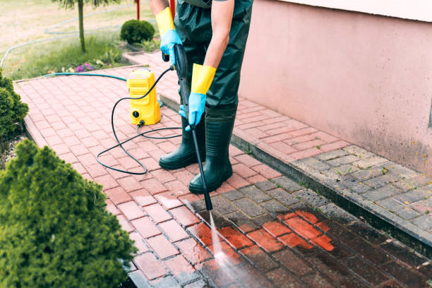 Pressure Washing Services for Businesses in Shady Cove, OR